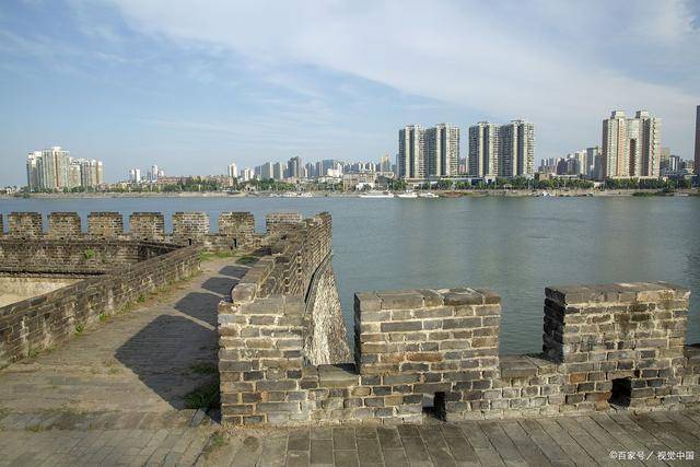 襄阳行必去的十大景点，襄阳牛肉面让你的旅程更加美味